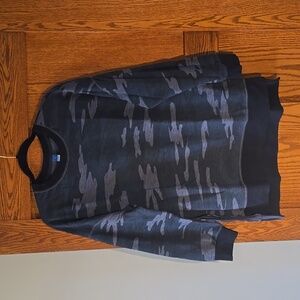 Old Navy tunic style camo lightweight sweatshirt Large